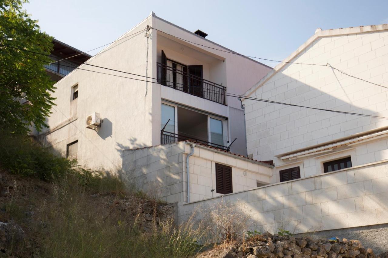 Apartments By The Sea Vis - 8526 Exteriör bild